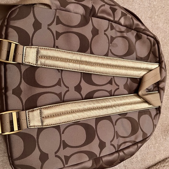 Gold coach backpack - Picture 5 of 15